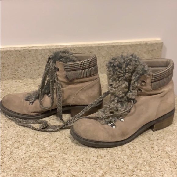 Sam Edelman booties - Picture 4 of 6